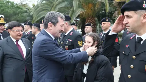 Samsun'da Protokolden Anlamlı Ziyaret: Jandarma İle Bayramlaştılar