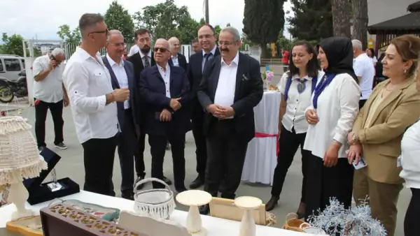 Çarşamba Devlet Hastanesi'nden Hayata Katılan Renkler Sergisi