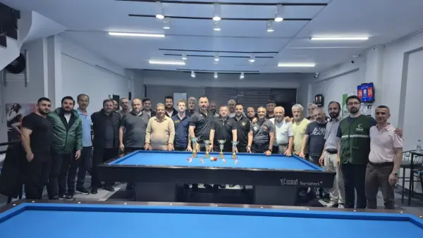 Samsun'da Yeşilay 3 Bant Karadeniz Bilardo Turnuvası Sona Erdi