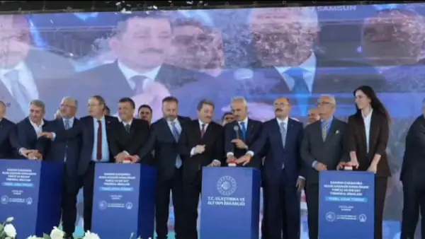 Samsun'da Dev Ulaşım Yatırımları: Temeller Atıldı, Yeni Tramvaylar Hizmete Girdi