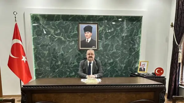 Çarşamba Kaymakamı Mehmet Kamil Sağlam'dan Muhtarlar Günü Mesajı