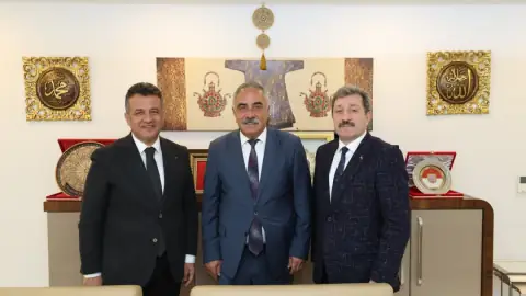 Samsun'da Esnaf Odasına Üst Düzey Ziyaret: Çalışmalar Görüşüldü